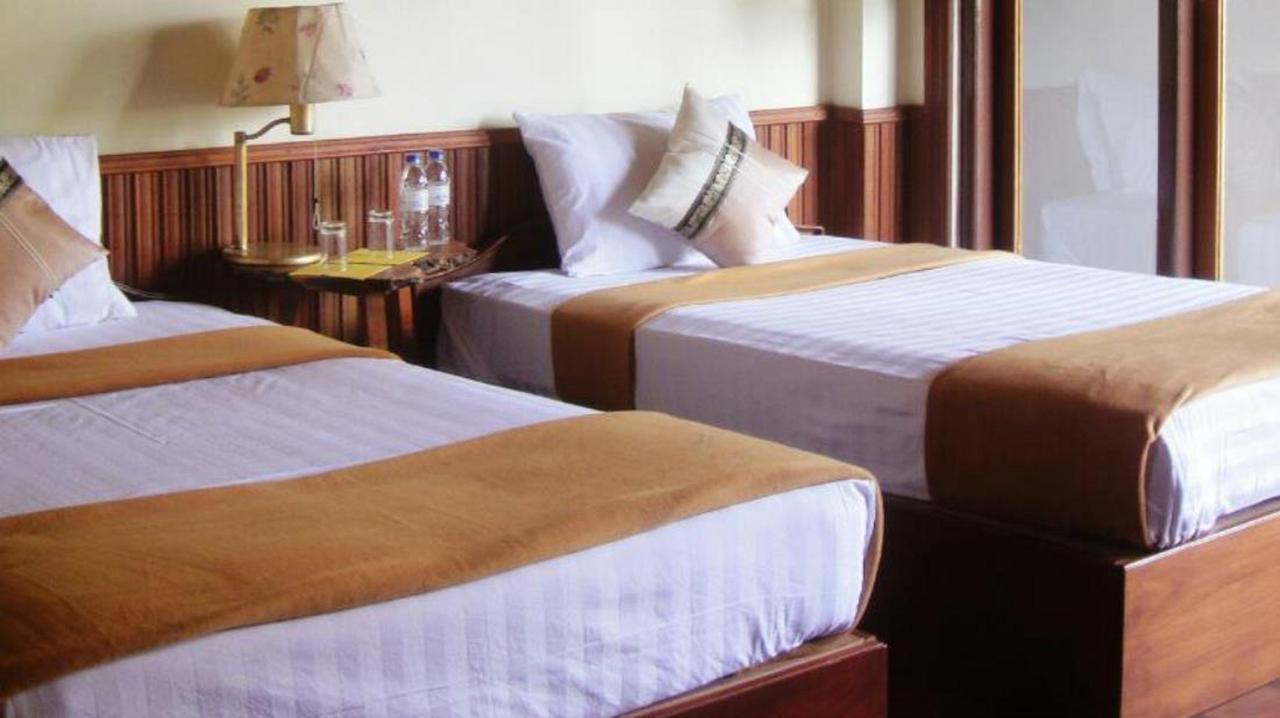 Three Seasons Inn & Spa Nyaung Shwe Exterior photo