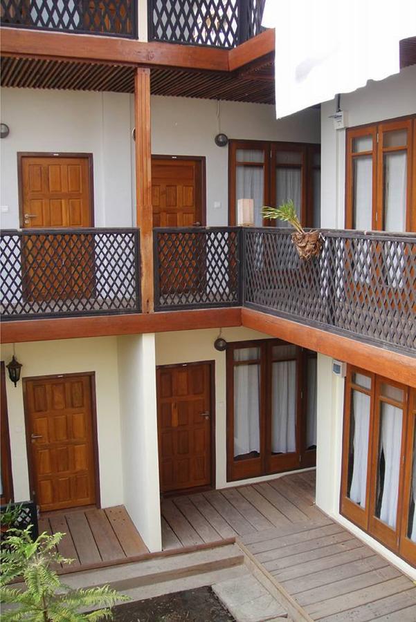 Three Seasons Inn & Spa Nyaung Shwe Exterior photo